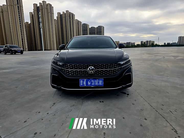 Volkswagen Passat 380TSI Starry Sky Dragon Ascendant Edition