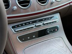 Mercedes-Benz E-Class E 260 L - ფოტო 12