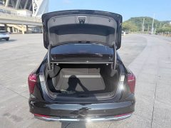 FAW Red Flag H5 2.0T Automatic Smart Connected Flagship Comfort Edition - ფოტო 8