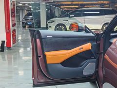 Xiaomi YU7 Four-Wheel Drive Max Edition - ფოტო 9