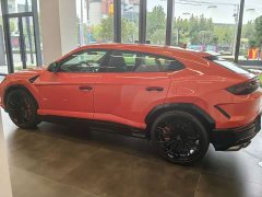 Lamborghini Urus SE 4.0T Standard - ფოტო 3