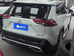 Toyota RAV4 2.0L CVT FWD Urban Edition - ფოტო 3