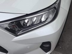 Toyota RAV4 2.0L CVT FWD Urban Edition - ფოტო 5
