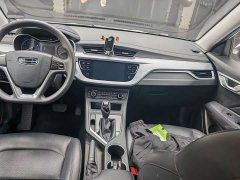 Geely Emgrand 1.5L CVT Value Edition - ფოტო 3