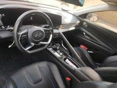 Hyundai Elantra 1.5L CVT Luxury - ფოტო 12