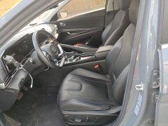 Hyundai Elantra 1.5L CVT Luxury - ფოტო 9