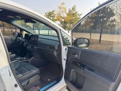 Honda Elysion 2.0L e:HEV Luxury Black Jazz Edition - ფოტო 17