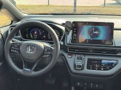 Honda Elysion 2.0L e:HEV Luxury Black Jazz Edition - ფოტო 4