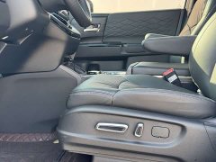 Honda Elysion 2.0L e:HEV Luxury Black Jazz Edition - ფოტო 6