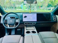 Li Auto L6 Pro Smart Refresh Edition - ფოტო 5