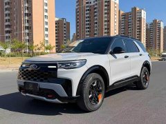 Ford Explorer 2.3T EcoBoost Kunlun Peak Edition 7-Seater - ფოტო 1