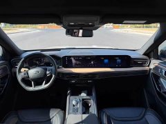 Ford Explorer 2.3T EcoBoost Kunlun Peak Edition 7-Seater - ფოტო 5