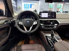 BMW 5 Series New Energy 535Le Luxury Package - ფოტო 7