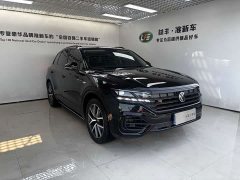 Volkswagen Touareg 3.0TSI Sharp Enjoyment Edition Jet Black Sport Package - ფოტო 4