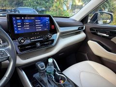 Toyota Highlander 2.5L Intelligent Hybrid AWD Premium 7-Seater - ფოტო 13