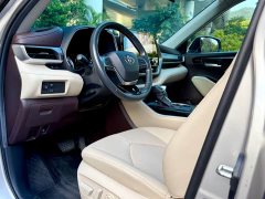 Toyota Highlander 2.5L Intelligent Hybrid AWD Premium 7-Seater - ფოტო 6