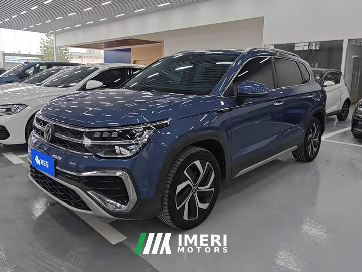 Volkswagen Touareg 300TSI FWD Full Moon Edition - ავტომობილი ჩინეთიდან