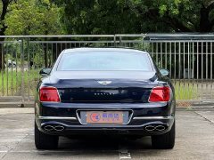 Bentley Flying Spur 4.0T V8 Elegance Edition - ფოტო 4