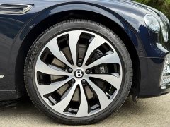 Bentley Flying Spur 4.0T V8 Elegance Edition - ფოტო 7