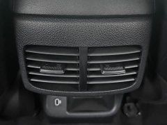 Kia Situs 1.5L CVT Luxury - ფოტო 14