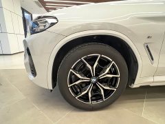 BMW X3 xDrive25i M Sport Package - ფოტო 4