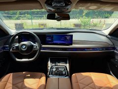BMW 7 Series 735Li Luxury Package - ფოტო 14