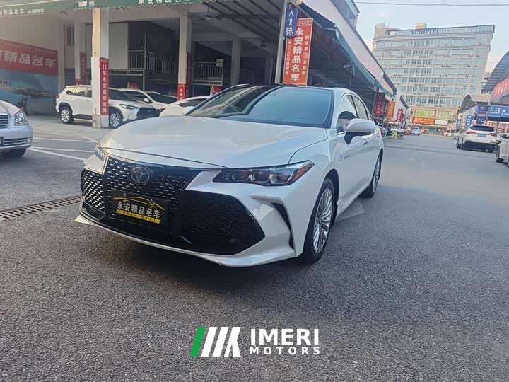 BYD Asia Dragon Shuangqing 2.5L XLE Premium Edition