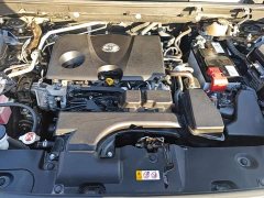 Toyota Vland 2.0L CVT AWD Luxury Plus - ფოტო 10