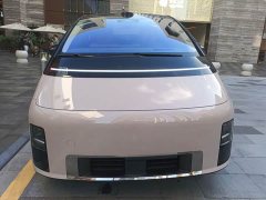 Li Auto MEGA Home - ფოტო 2