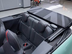 BMW MINI 2.0T COOPER S CABRIO Racer - ფოტო 17