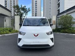 Wuling Yangguang 300km Comfort Passenger Van 60kW - ფოტო 2