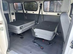 Wuling Yangguang 300km Comfort Passenger Van 60kW - ფოტო 7