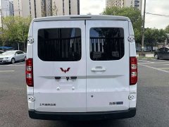 Wuling Yangguang 300km Comfort Passenger Van 60kW - ფოტო 9