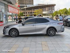 Toyota Camry 2.5G Luxury Edition - ფოტო 3