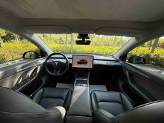 Tesla Model Y Rear-Wheel Drive - ფოტო 10