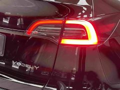 Tesla Model Y Facelift Rear-Wheel Drive - photo 8