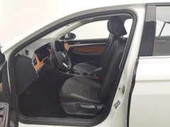 Volkswagen Bora 200TSI DSG Comfort Edition - ფოტო 10