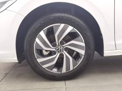 Volkswagen Bora 200TSI DSG Comfort Edition - ფოტო 17