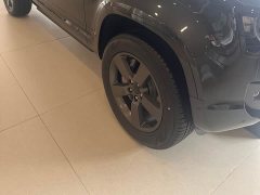 Land Rover Defender 130 3.0T X-Dynamic HSE - ფოტო 8