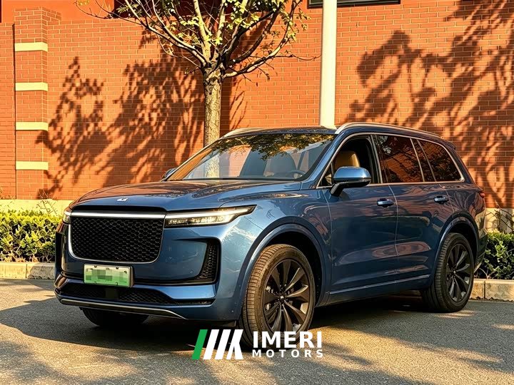 Li Auto ONE Extended Range 6-Seater - ავტომობილი ჩინეთიდან
