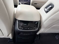 Li Auto ONE Extended Range 6-Seater - ფოტო 6