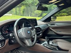 BMW 5 Series Facelift 530Li Premier M Sport Package - ფოტო 8