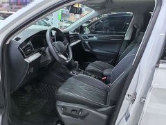 Volkswagen Tiguan L Outstanding Edition 300TSI Automatic Two-Wheel Drive Dragon Ascendant Version - ფოტო 7