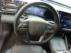 BYD Qin L DM-i Smart Drive Edition 120KM Superior - ფოტო 11