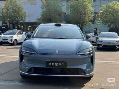 Luxeed Zhiji R7 Pure Electric Max (192-Channel LiDAR) - ფოტო 2