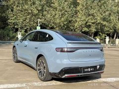 Luxeed Zhiji R7 Pure Electric Max (192-Channel LiDAR) - ფოტო 9