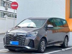 Buick GL8 Land Business Class Comfort Edition - ფოტო 1