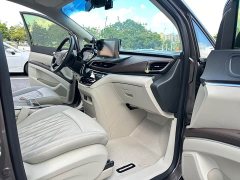 Buick GL8 Land Business Class Comfort Edition - ფოტო 12
