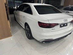Audi A4L 40 TFSI Luxury Sport - ფოტო 12