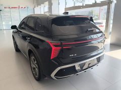 FAW Red Flag HS3 PHEV 117km Dynamic Edition - ფოტო 4